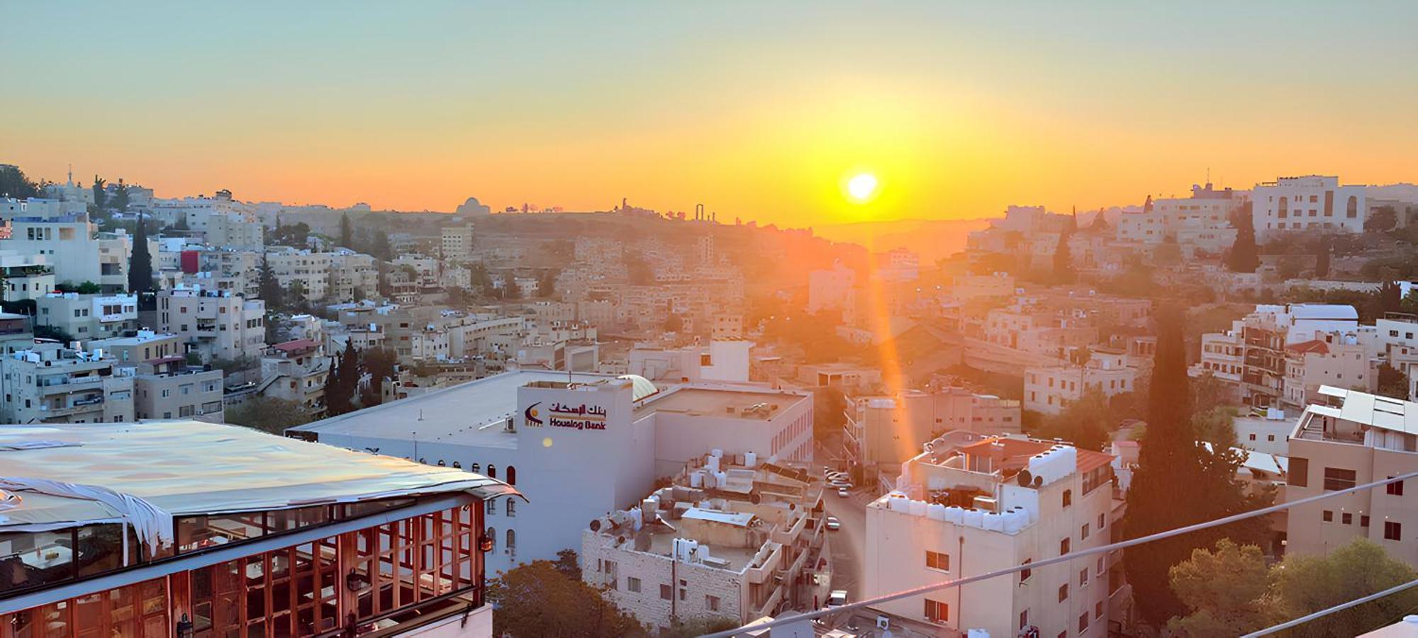 بيت شباب فندق نومادز عمان المظهر الخارجي الصورة